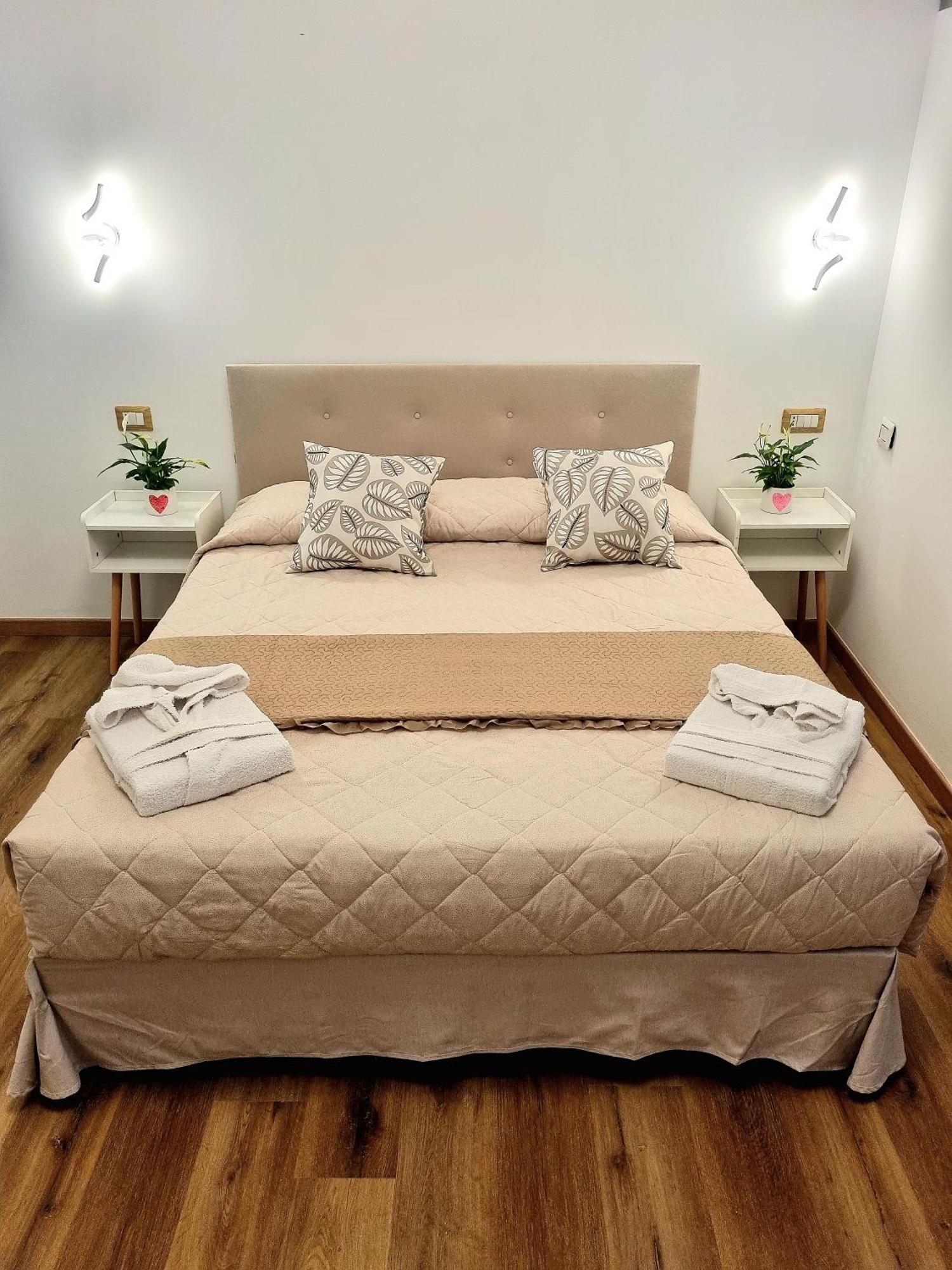 אופרה B&B Italo House מראה חיצוני תמונה
